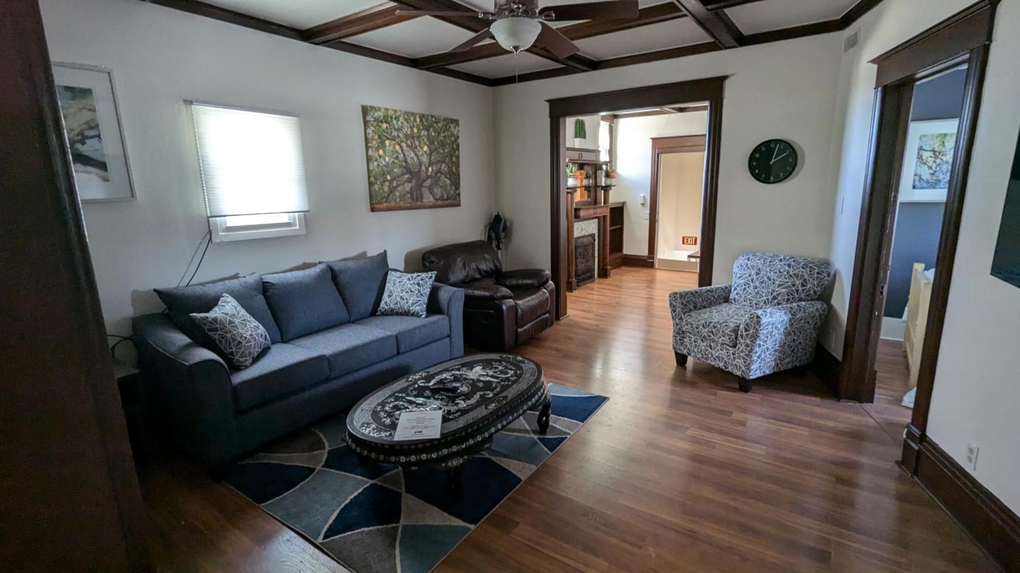 Koreana In Decorah Extérieur photo