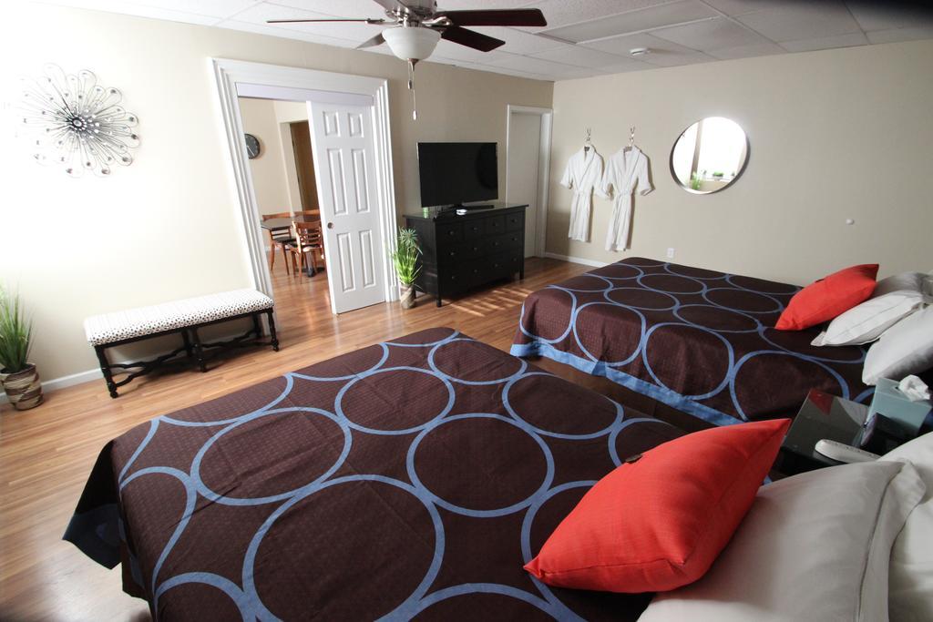 Koreana In Decorah Extérieur photo